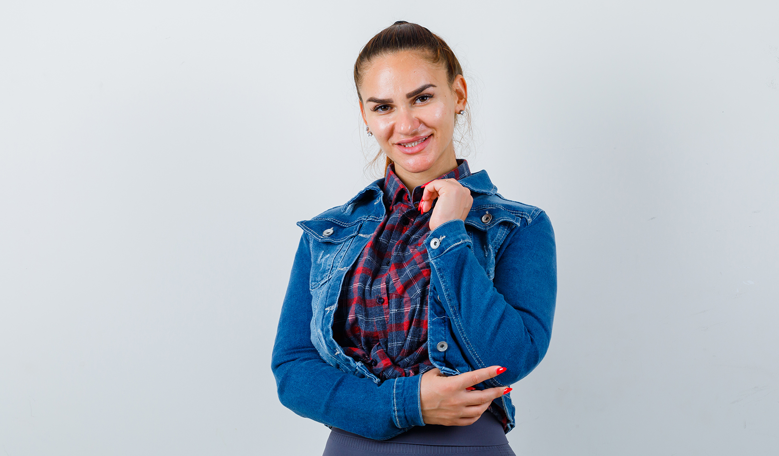 During this period, many design houses hired artists. Furthermore, the job of these artists. During this period, many design houses hired artists. Furthermore, the job of these artists.